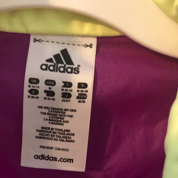 Adidas Lightweight Runner’s Windbreaker-sz Medium - Picture 2 of 7